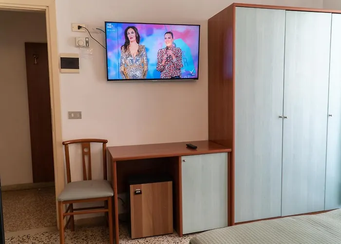 فندق Cinzia تّشيرفييا