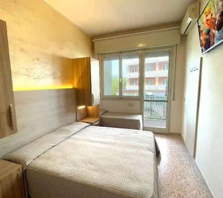 Cinzia Szálloda Cervia