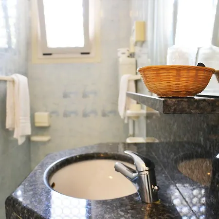 Cinzia Szálloda Cervia