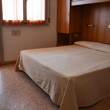 Cinzia Szálloda Cervia