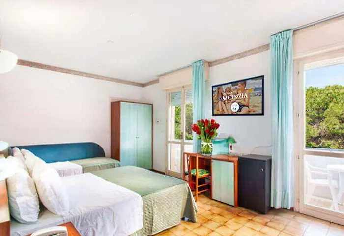 Cinzia Hotel